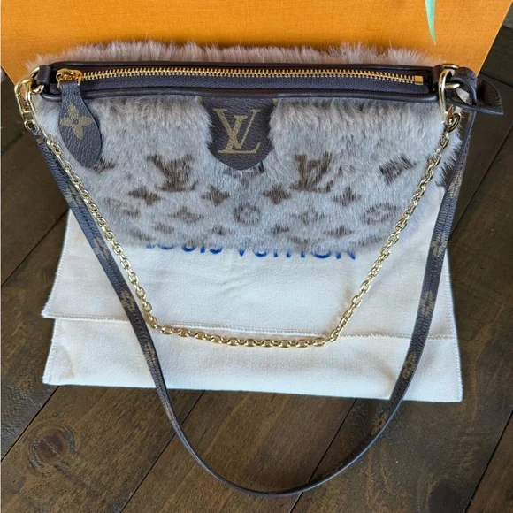 **RARE** Like New LV Brown Monogram Mink Crossbody Bag - Picture 6 of 14